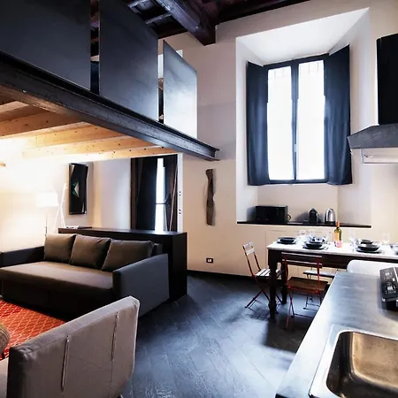 Palazzo Del Pero - The House Of Travelers Apartment Como Exterior photo