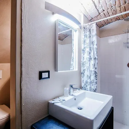 Palazzo Del Pero - The House Of Travelers Apartment Como Exterior photo
