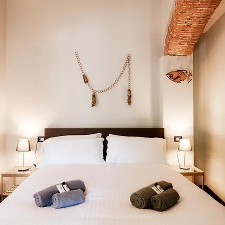 Palazzo Del Pero - The House Of Travelers Apartment Como Exterior photo