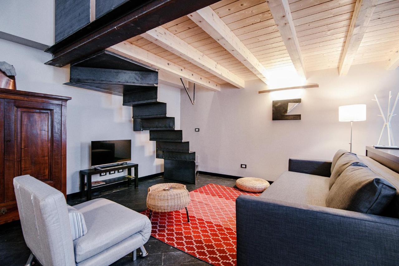 Palazzo Del Pero - The House Of Travelers * Como