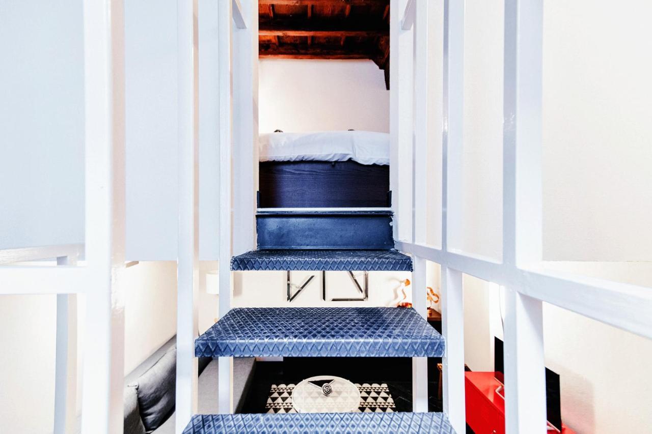 Palazzo Del Pero - The House Of Travelers * Como