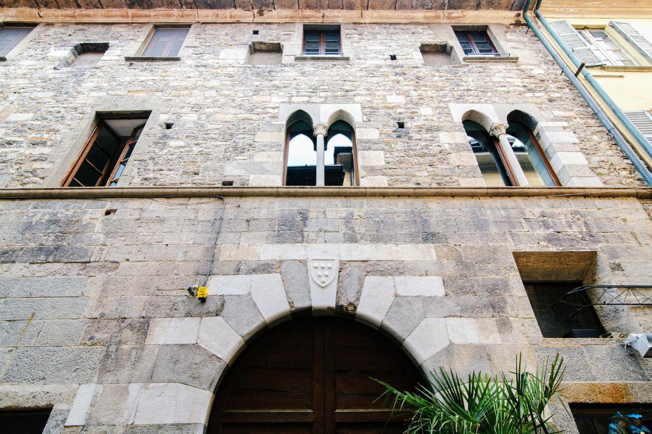 Palazzo Del Pero - The House Of Travelers Como